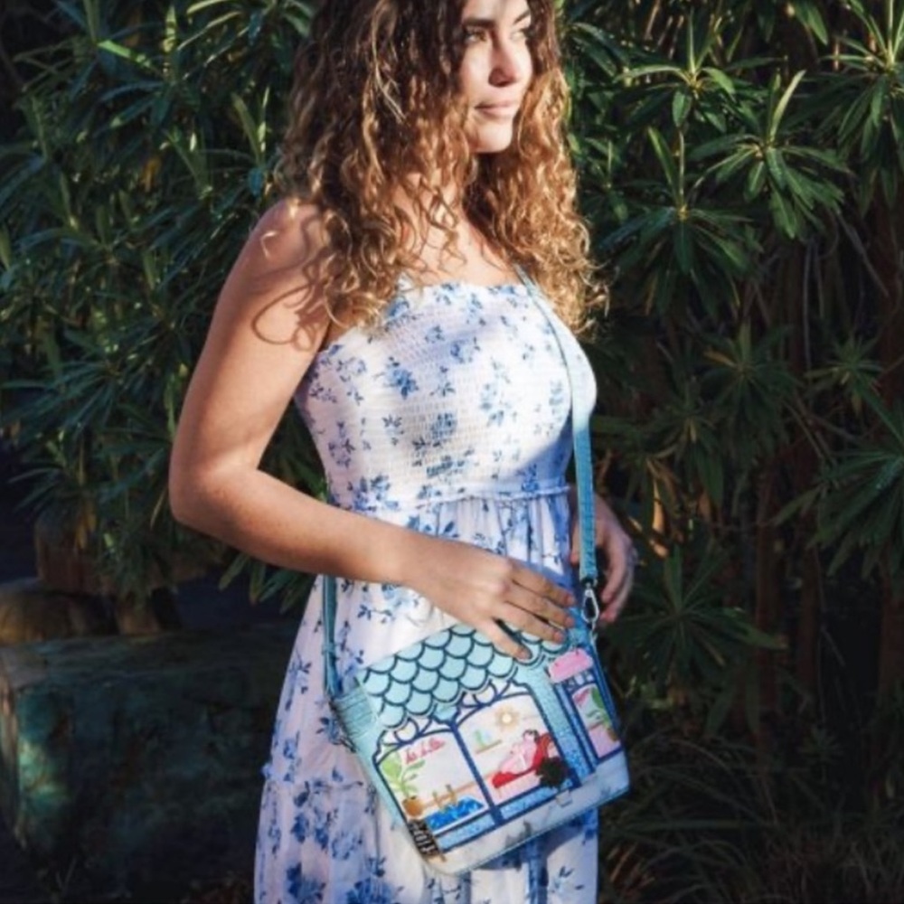 Vendula London Posh Paws Spa Flap crossbody and zipper wallet